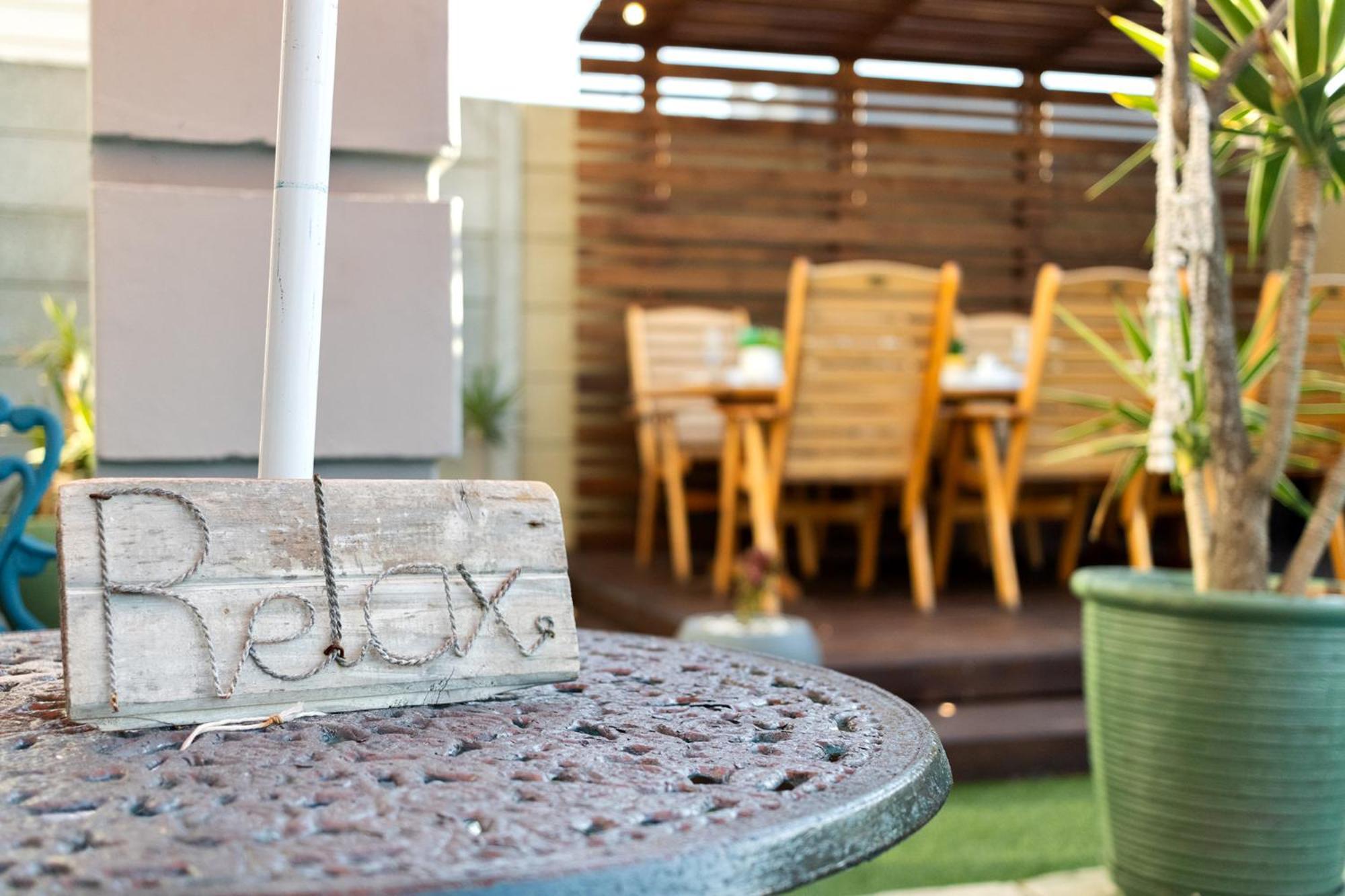The Sandcastle Guesthouse - Melkbosstrand Ngoại thất bức ảnh
